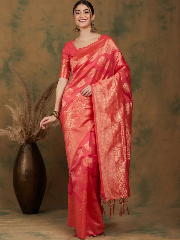 Brown_Art_Silk_Woven_Banarasi_Saree_With_Unstitched_Blouse_For_Women