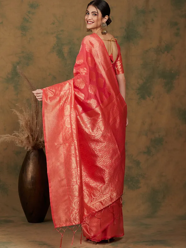 Brown_Art_Silk_Woven_Banarasi_Saree_With_Unstitched_Blouse_For_Women