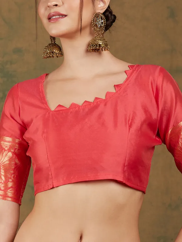 Brown_Art_Silk_Woven_Banarasi_Saree_With_Unstitched_Blouse_For_Women