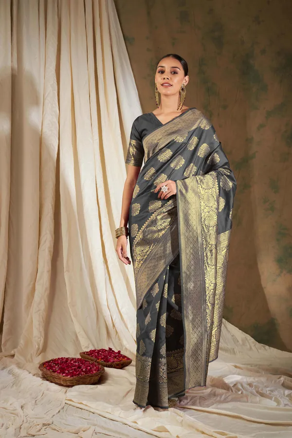 Grey_Art_Silk_Woven_Banarasi_Saree_With_Unstitched_Blouse_For_Women