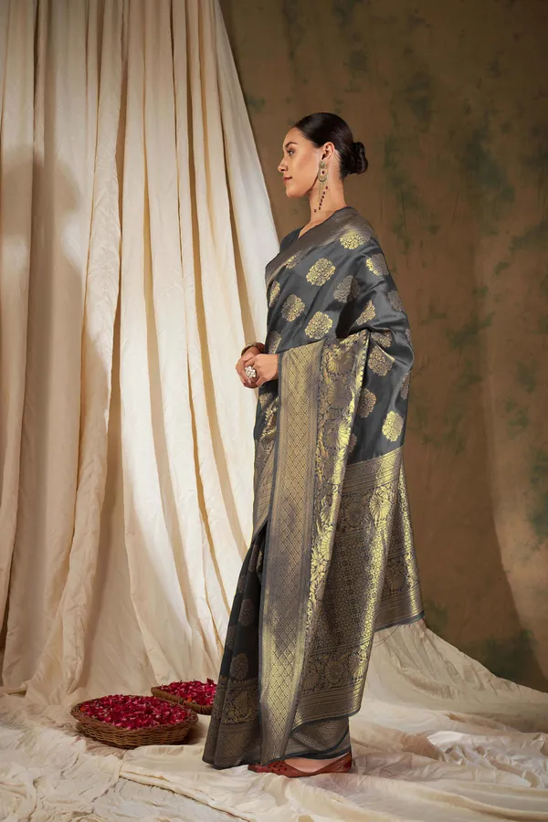 Grey_Art_Silk_Woven_Banarasi_Saree_With_Unstitched_Blouse_For_Women