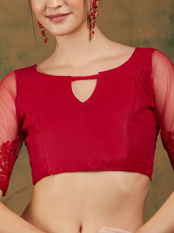 Red_Supernet_Embroidered_Banarasi_Saree_With_Unstitched_Blouse_For_Women