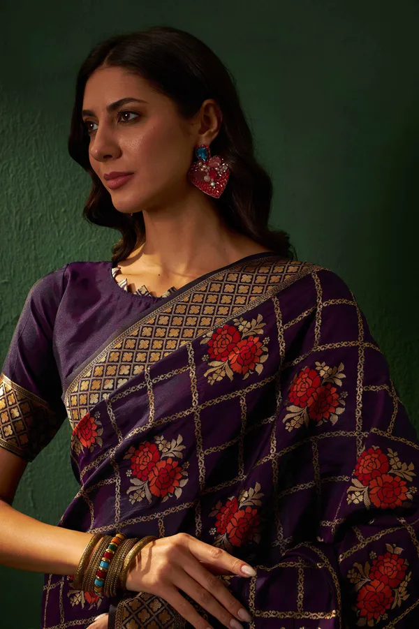 Purple_Art_Silk_Woven_Banarasi_Saree_With_Unstitched_Blouse_For_Women