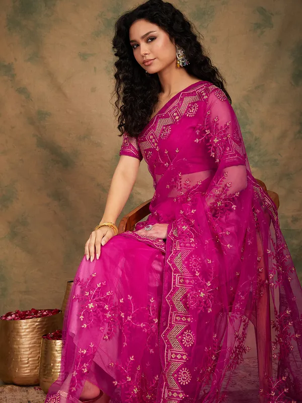 Pink_Supernet_Embroidered_Banarasi_Saree_With_Unstitched_Blouse_For_Women