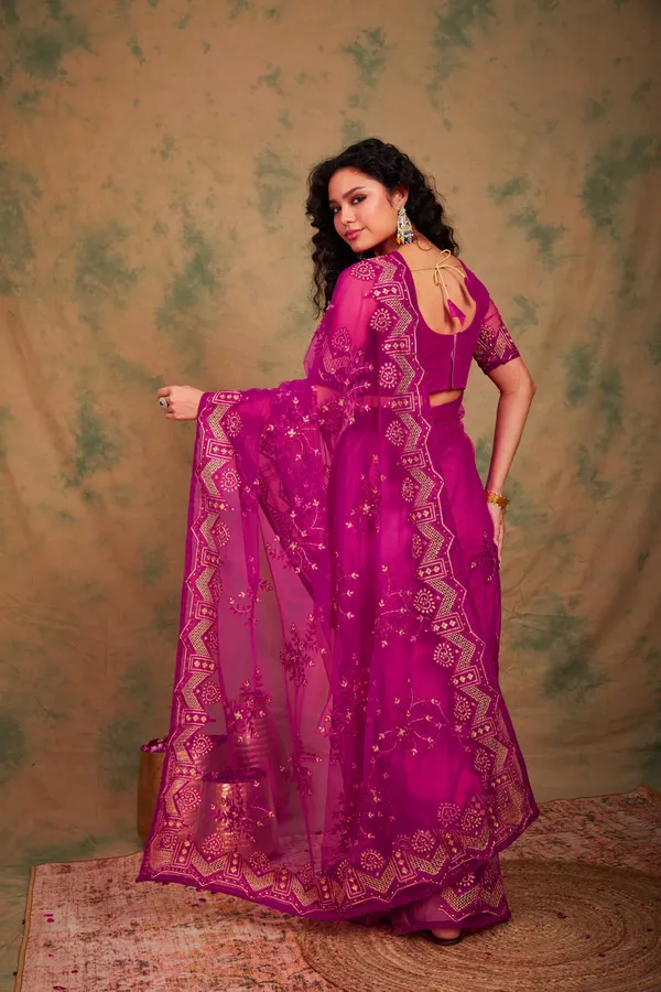 Pink_Supernet_Embroidered_Banarasi_Saree_With_Unstitched_Blouse_For_Women