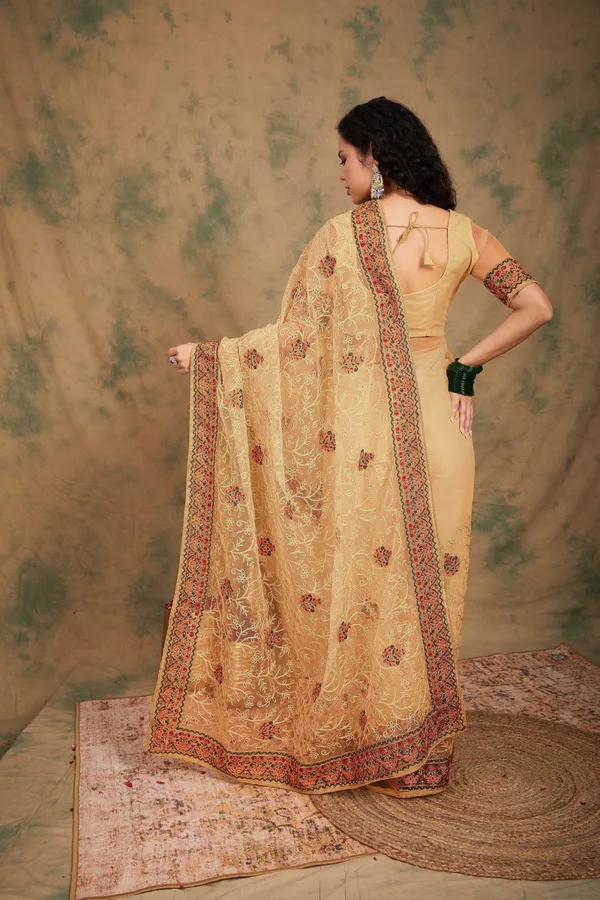 Brown_Supernet_Embroidered_Banarasi_Saree_With_Unstitched_Blouse_For_Women
