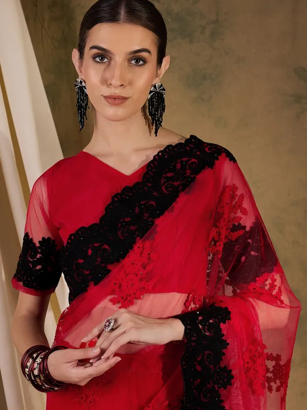 Red_Supernet_Embroidered_Banarasi_Saree_With_Unstitched_Blouse_For_Women