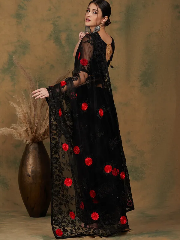 Black_Supernet_Embroidered_Banarasi_Saree_With_Unstitched_Blouse_For_Women