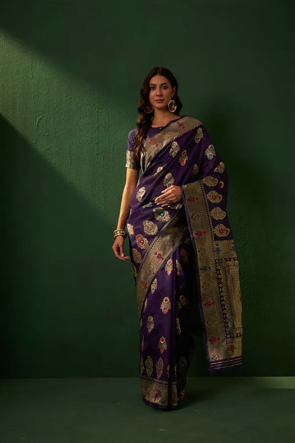 Purple_Art_Silk_Woven_Banarasi_Saree_With_Unstitched_Blouse_For_Women