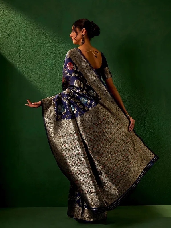 Dark_Blue_Art_Silk_Woven_Banarasi_Saree_With_Unstitched_Blouse_For_Women