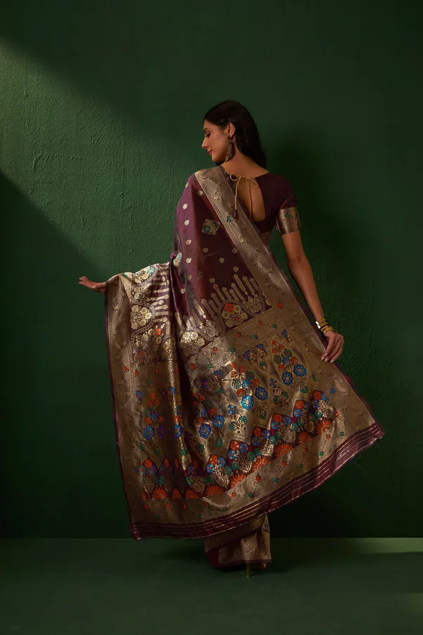 Maroon_Art_Silk_Woven_Banarasi_Saree_With_Unstitched_Blouse_For_Women
