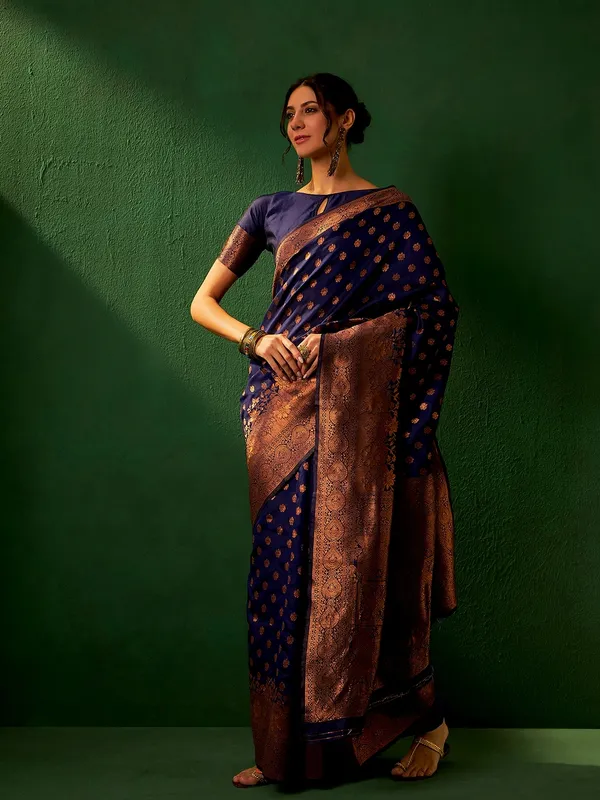 Dark_Blue_Art_Silk_Woven_Banarasi_Saree_With_Unstitched_Blouse_For_Women