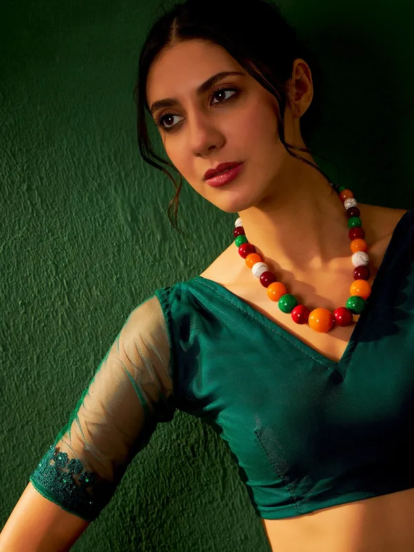 Green_Supernet_Embroidered_Banarasi_Saree_With_Unstitched_Blouse_For_Women
