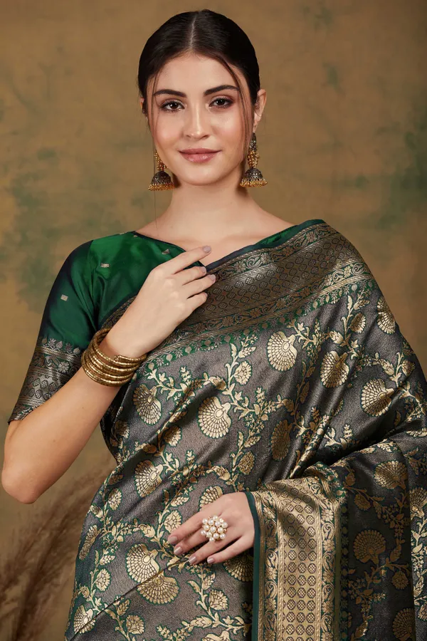 Green_Art_Silk_Woven_Banarasi_Saree_With_Unstitched_Blouse_For_Women