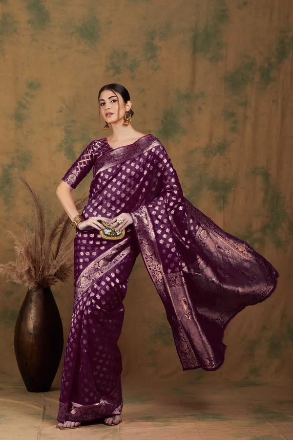 Purple_Silk_Blend_Woven_Banarasi_Saree_With_Unstitched_Blouse_For_Women