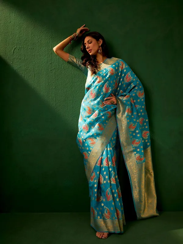 Blue_Organza_Paisley_Banarasi_Saree_With_Unstitched_Blouse_For_Women