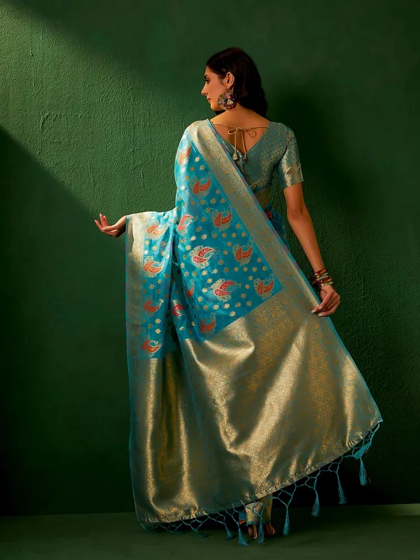 Blue_Organza_Paisley_Banarasi_Saree_With_Unstitched_Blouse_For_Women