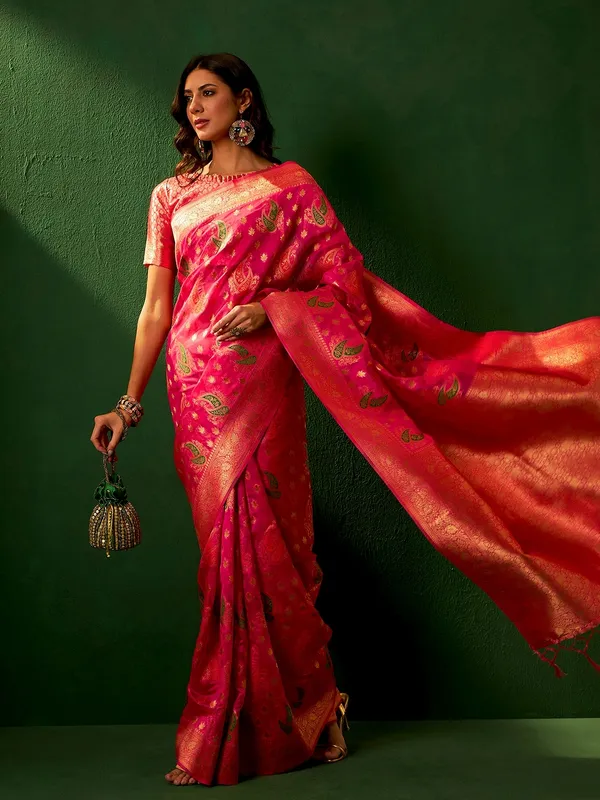 Pink_Organza_Woven_Banarasi_Saree_With_Unstitched_Blouse_For_Women