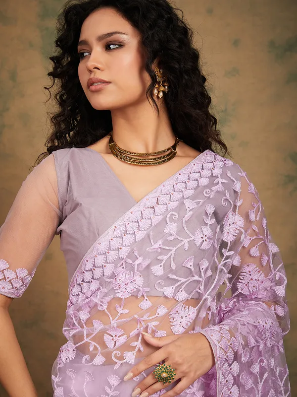 Purple_Supernet_Embroidered_Banarasi_Saree_With_Unstitched_Blouse_For_Women