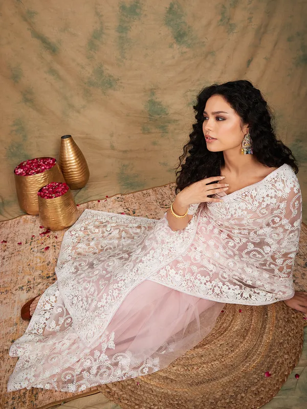 Pink_Supernet_Embroidered_Banarasi_Saree_With_Unstitched_Blouse_For_Women
