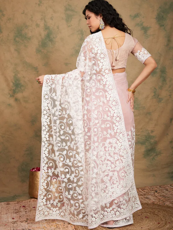 Pink_Supernet_Embroidered_Banarasi_Saree_With_Unstitched_Blouse_For_Women