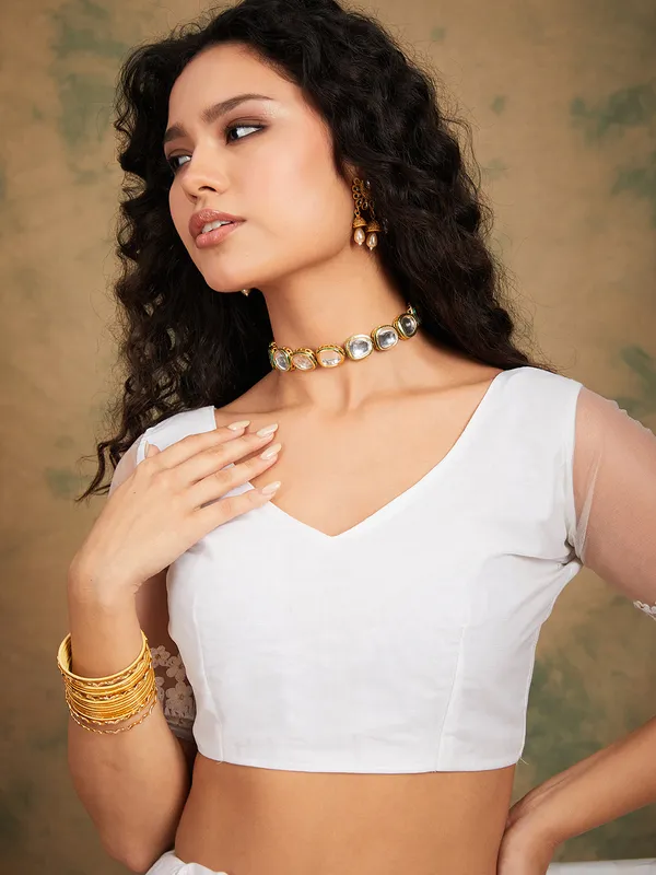 White_Supernet_Embroidered_Banarasi_Saree_With_Unstitched_Blouse_For_Women