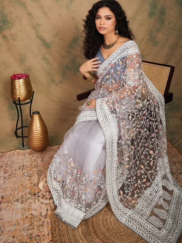 Grey_Supernet_Embroidered_Banarasi_Saree_With_Unstitched_Blouse_For_Women