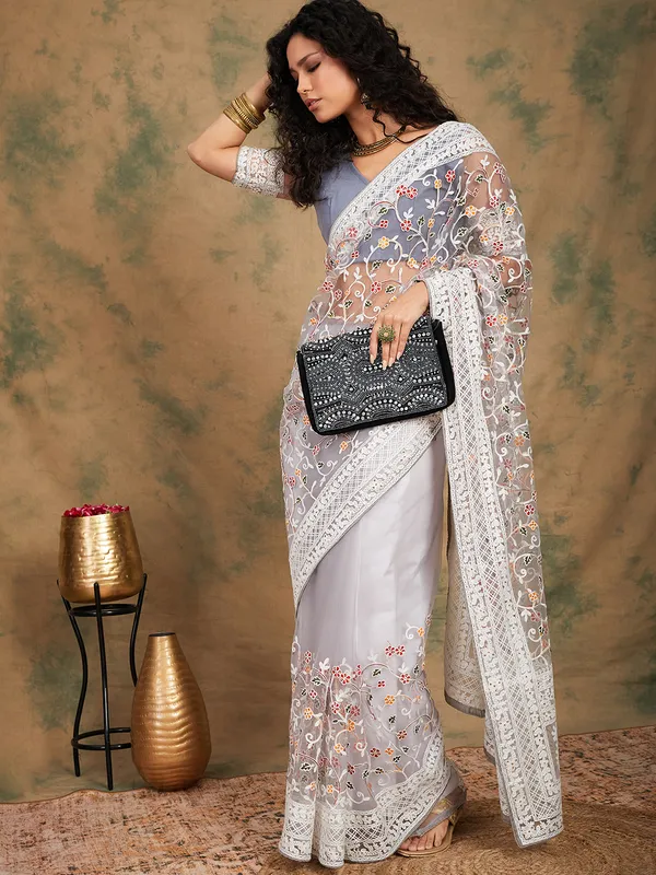 Grey_Supernet_Embroidered_Banarasi_Saree_With_Unstitched_Blouse_For_Women