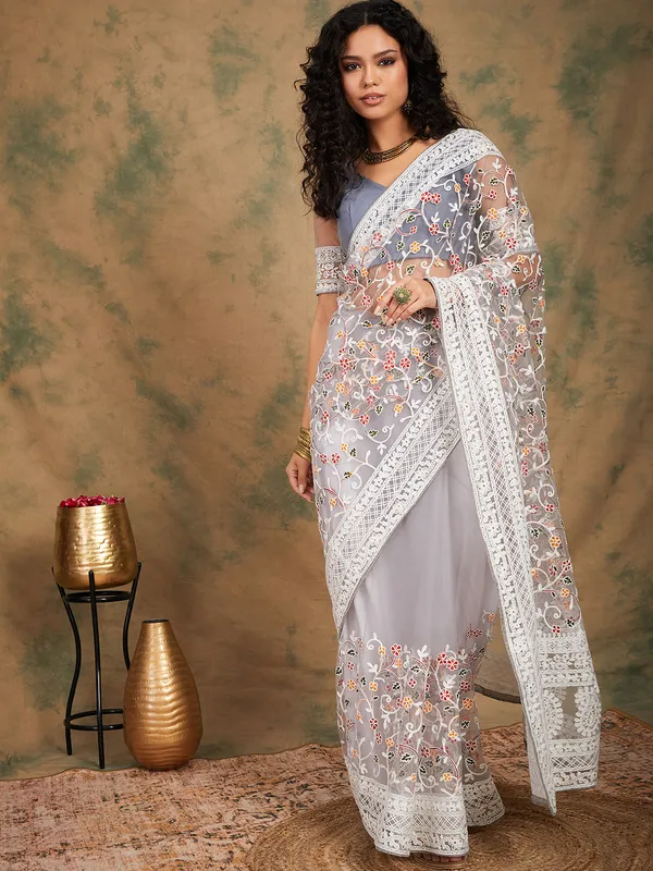 Grey_Supernet_Embroidered_Banarasi_Saree_With_Unstitched_Blouse_For_Women