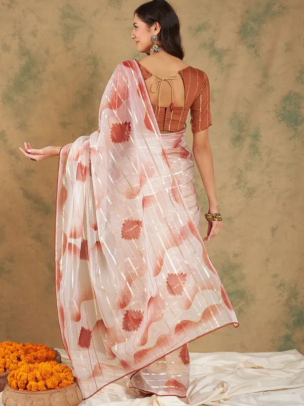 Brown_Organza_Woven_Banarasi_Saree_With_Unstitched_Blouse_For_Women