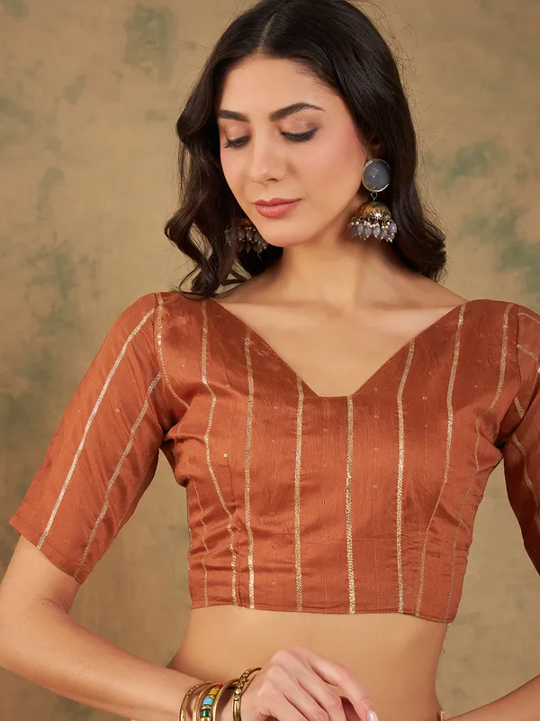 Brown_Organza_Woven_Banarasi_Saree_With_Unstitched_Blouse_For_Women