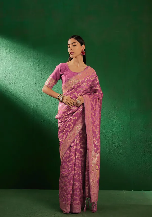 Pink_Art_Silk_Woven_Banarasi_Saree_With_Unstitched_Blouse_For_Women