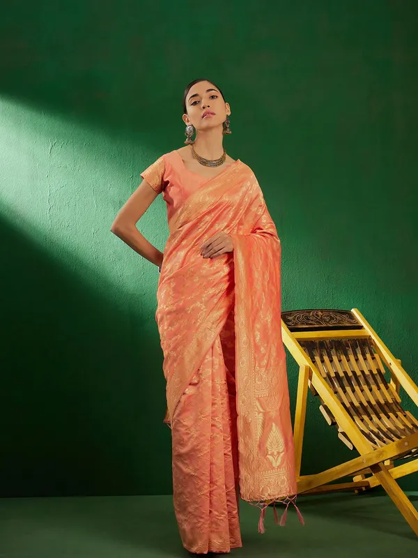 Brown_Art_Silk_Woven_Banarasi_Saree_With_Unstitched_Blouse_For_Women