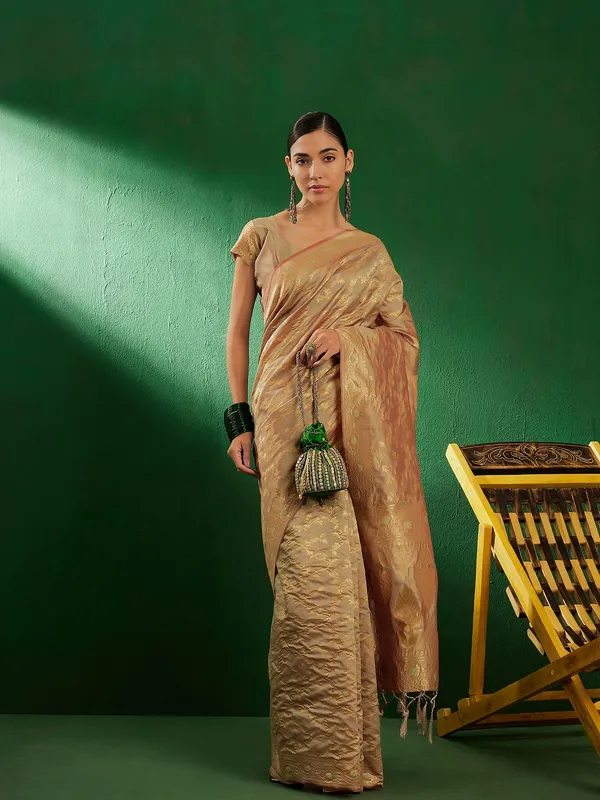 Beige_Art_Silk_Woven_Banarasi_Saree_With_Unstitched_Blouse_For_Women