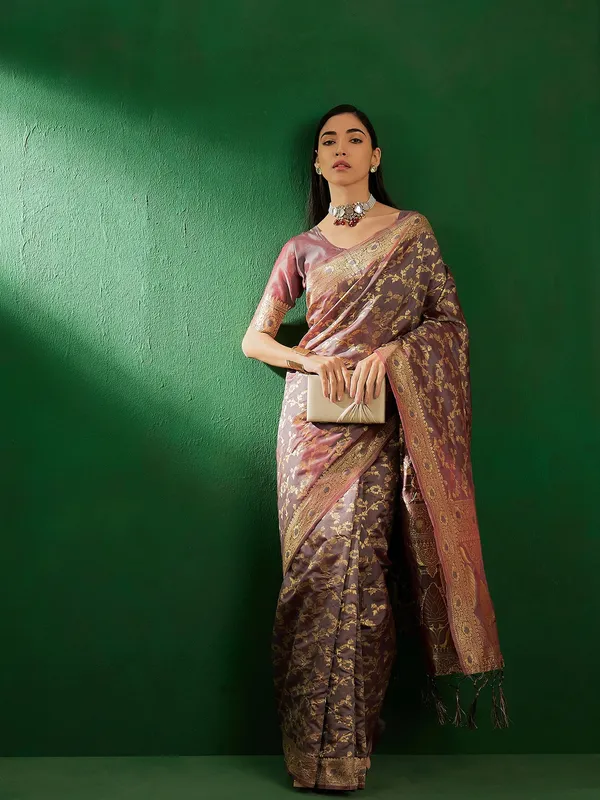 Grey_Art_Silk_Woven_Banarasi_Saree_With_Unstitched_Blouse_For_Women