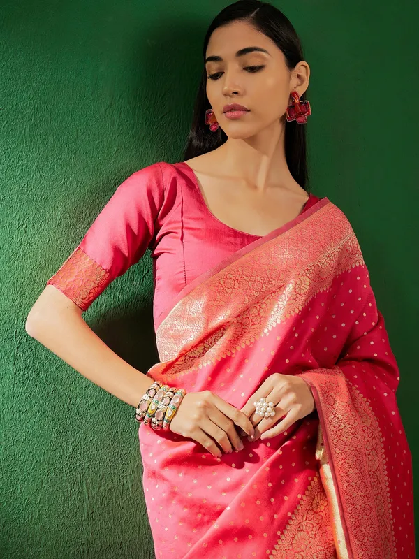 Pink_Art_Silk_Woven_Banarasi_Saree_With_Unstitched_Blouse_For_Women