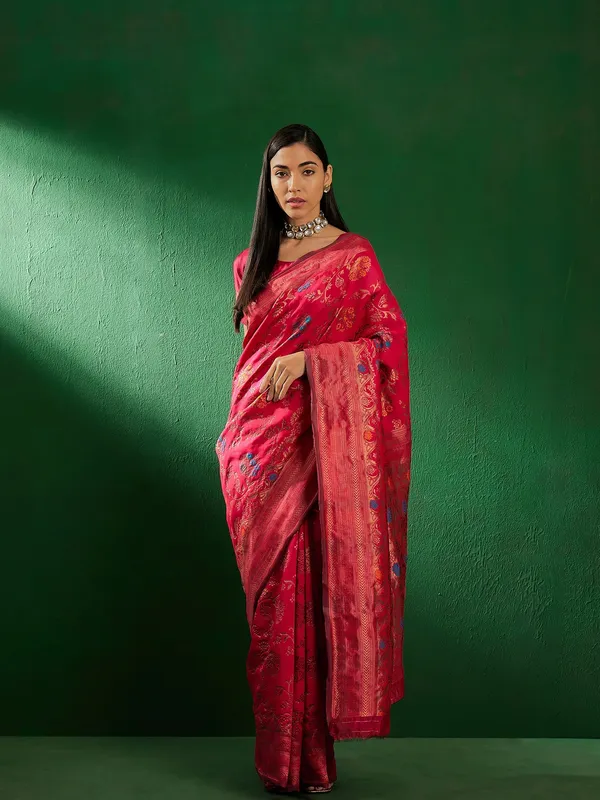 Pink_Art_Silk_Woven_Banarasi_Saree_With_Unstitched_Blouse_For_Women