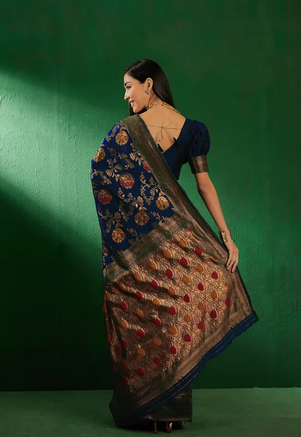 Dark_Blue_Art_Silk_Woven_Banarasi_Saree_With_Unstitched_Blouse_For_Women