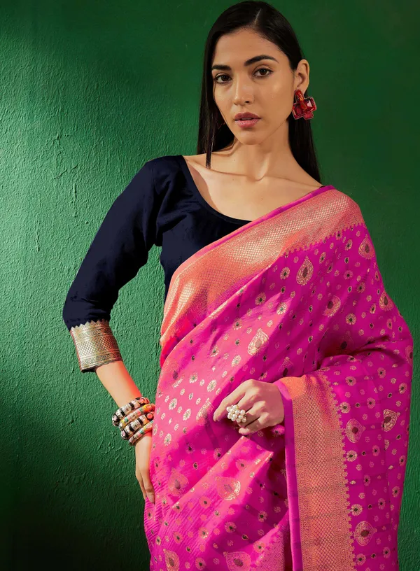 Pink_Art_Silk_Woven_Banarasi_Saree_With_Unstitched_Blouse_For_Women