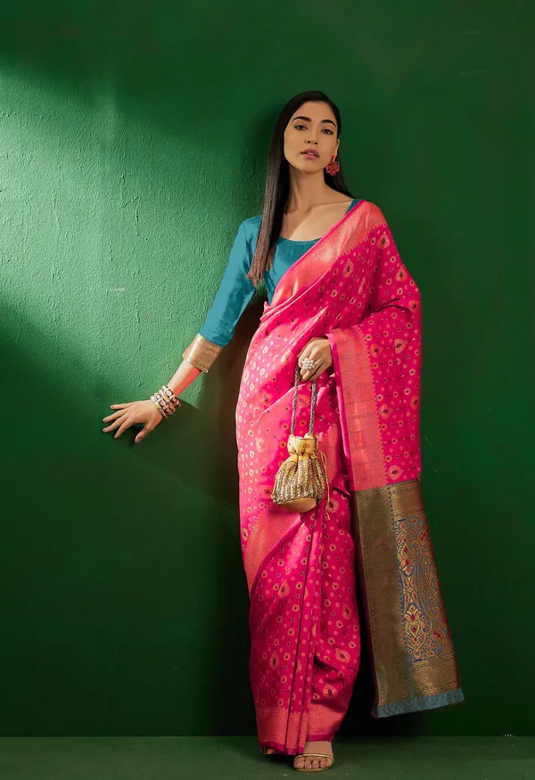 Pink_Art_Silk_Woven_Banarasi_Saree_With_Unstitched_Blouse_For_Women