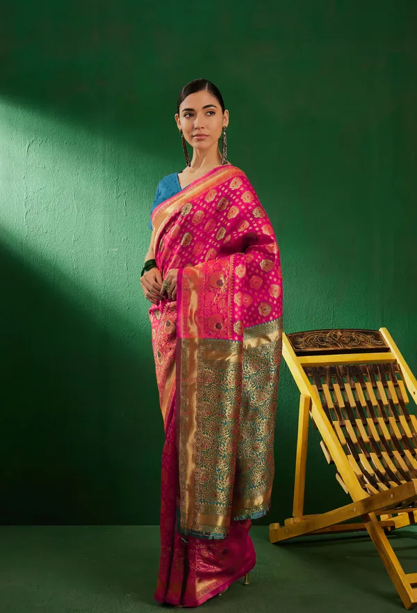 Pink_Art_Silk_Woven_Banarasi_Saree_With_Unstitched_Blouse_For_Women