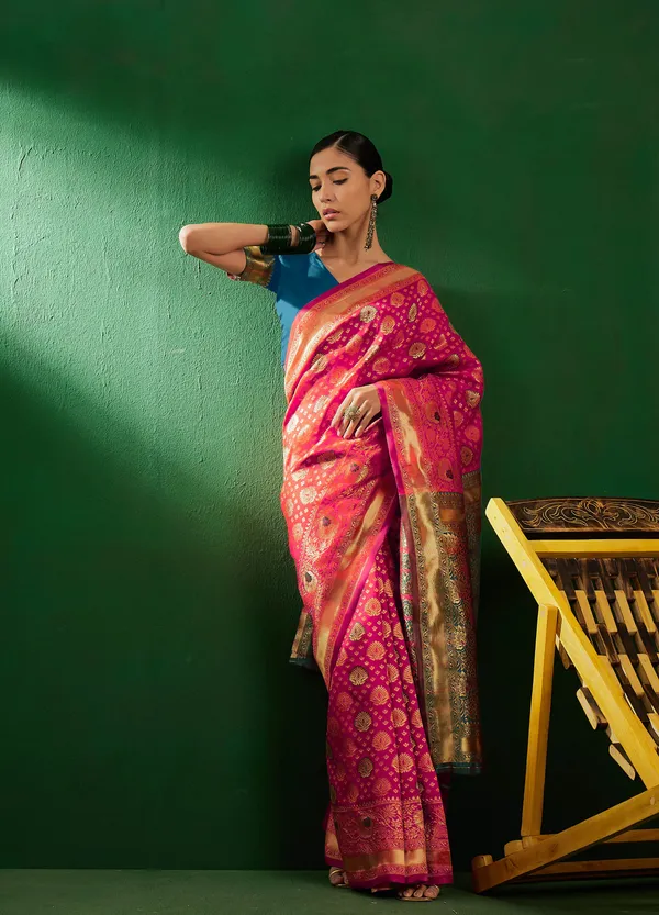 Pink_Art_Silk_Woven_Banarasi_Saree_With_Unstitched_Blouse_For_Women