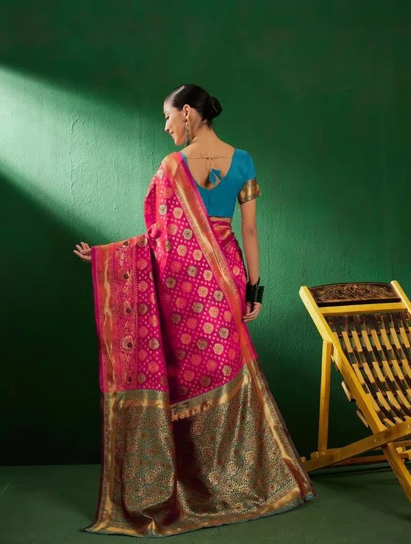Pink_Art_Silk_Woven_Banarasi_Saree_With_Unstitched_Blouse_For_Women