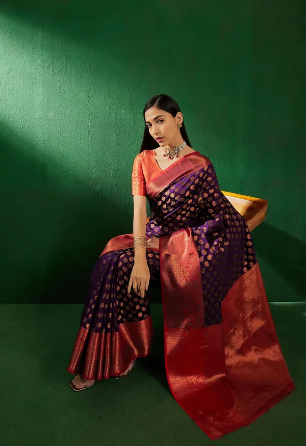 Purple_Art_Silk_Woven_Banarasi_Saree_With_Unstitched_Blouse_For_Women