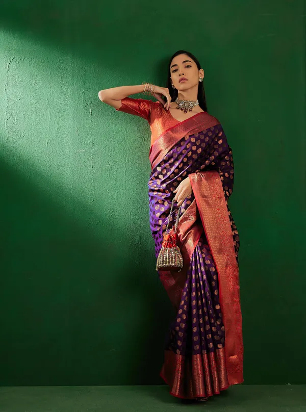 Purple_Art_Silk_Woven_Banarasi_Saree_With_Unstitched_Blouse_For_Women
