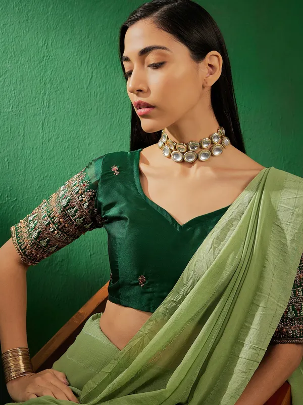 Green_Art_Silk_Embroidered_Banarasi_Saree_With_Unstitched_Blouse_For_Women