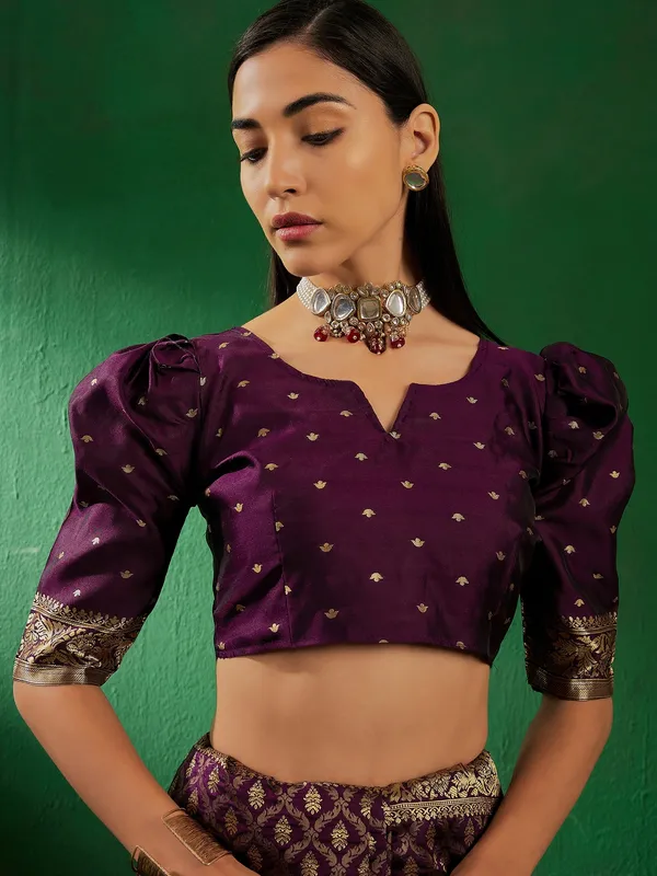 Purple_Art_Silk_Woven_Banarasi_Saree_With_Unstitched_Blouse_For_Women