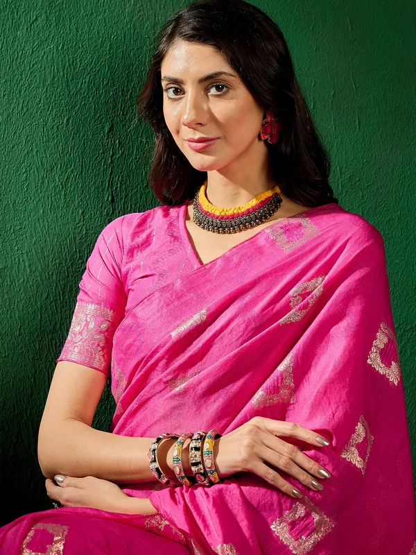 Pink_Cotton_Blend_Woven_Banarasi_Saree_With_Unstitched_Blouse_For_Women
