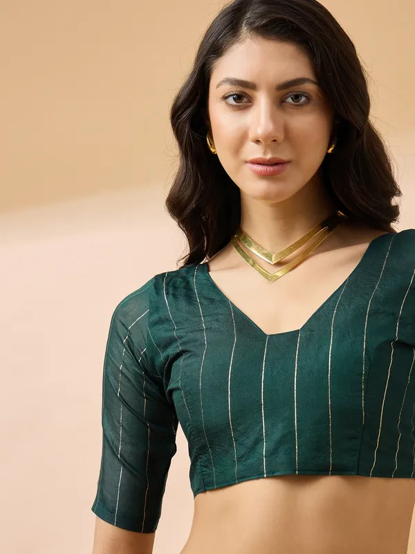 Green_Cotton_Blend_Woven_Banarasi_Saree_With_Unstitched_Blouse_For_Women