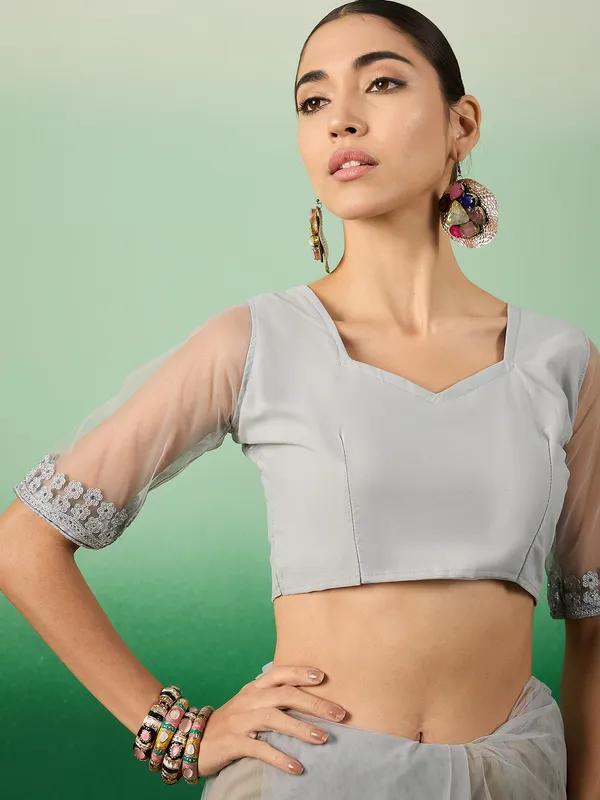 Grey_Supernet_Embroidered_Banarasi_Saree_With_Unstitched_Blouse_For_Women